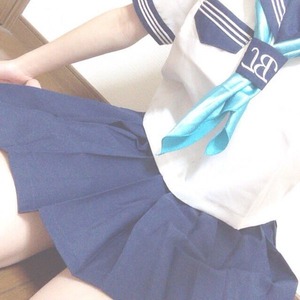  JK制服でおっぱい晒し自撮り！これはナイスな美巨乳ちゃんwww 10