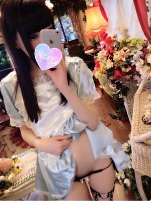 【清楚系ビッチ】さすが自撮り系女子はエロい格好してますわwww 2
