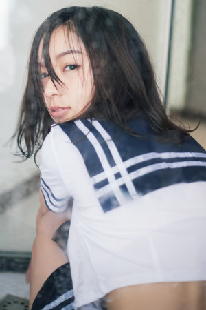 【清楚系JK】清潔感とか透明感が最高な美少女エログラビア画像！ 13