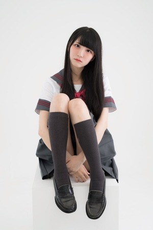 黒髪ロングな美少女のバニーメイドさんがぐうかわwwww 20