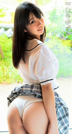 【清楚系ビッチ】黒髪女子のグっときたエロ画像！グラビア＆自撮り！ 20