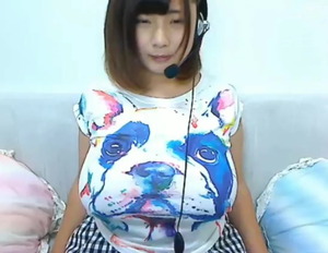 顔をうずめたくなる柔らかおっぱい！着衣巨乳ちゃん画像！ 8