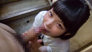 野外でもトイレでもどこでもフェラチオＯＫな清楚ビッチのおしゃぶり顔画像ｗｗｗ