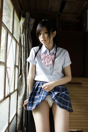 無防備なのも誘い受けもｗｗｗみんな大好き！美少女JKのパンチラエロス！ 16