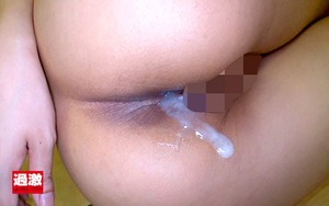 前後の穴にバイブ突っ込まれて連れ回し･･･からの２穴同時挿入で蹂躙www 12