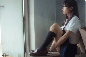 これは良い雰囲気！制服姿にグッとくる美少女画像！ 8
