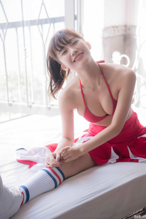 テニスに野球に・・・スポーツウェア女子の爽やかエロス！