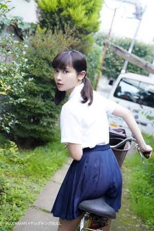 そのままの君でいてくれ！清潔感あふれる制服の美少女画像！ 3