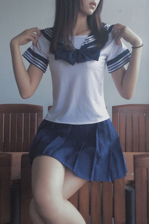 【清楚系JK】清潔感とか透明感が最高な美少女エログラビア画像！ 2