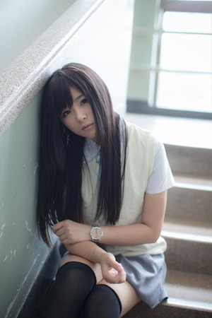 これは良い雰囲気！制服姿にグッとくる美少女画像！ 7