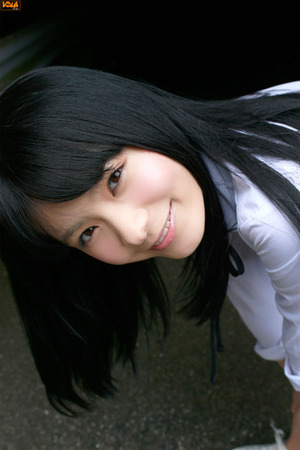 画像：【清楚系ビッチ】黒髪清楚で制服が似合う巨乳娘ってセフレにしたいよねw 18枚