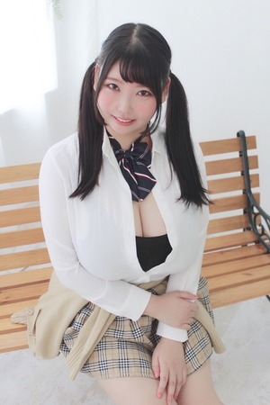 なんすかこの乳はｗｗｗめっちゃデカい！神乳や！ 7