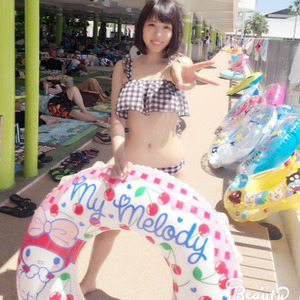  このショートへア美少女がJK制服着てセクロスしてるんすよwww