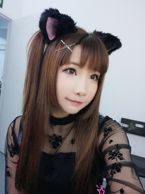 画像：【清楚系ビッチ】おっぱいデカくてカワイイコスプレイヤーの自撮りとエロコスw 8枚