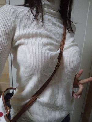 顔をうずめてぱふぱふしたい！着衣巨乳ちゃんのたわわなエロス！ 12