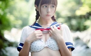 誘い受けと恥じらいｗ洋服たくし上げポーズな女の子画像ｗｗｗ