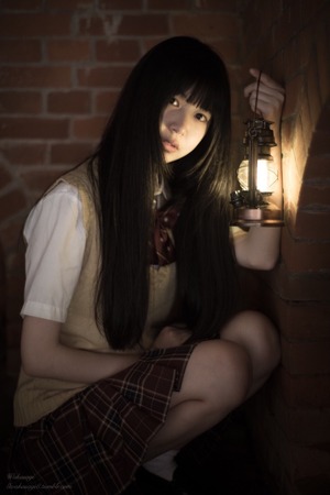 これは良い雰囲気！制服姿にグッとくる美少女画像！ 21