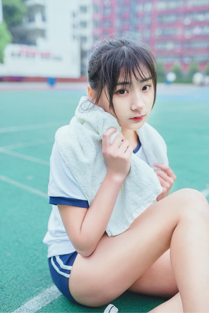 【清楚系】台湾美少女のポニーテール体操服ブルマがイイ！