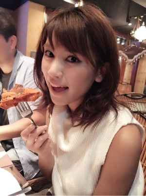 【清楚系ビッチ】おっぱいの柔らかな膨らみw着衣乳画像！ 7