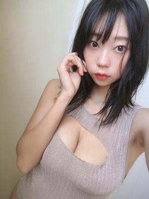 夏だ！ノースリーブニット！涼しげな巨乳ちゃんの着衣エロス！ 1