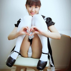 エロかわいいメイドコーデな女の子のエロス画像！ 2