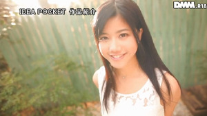 沖縄出身１９歳黒髪美少女の初々しいセクロス！制服も似合う！ 3