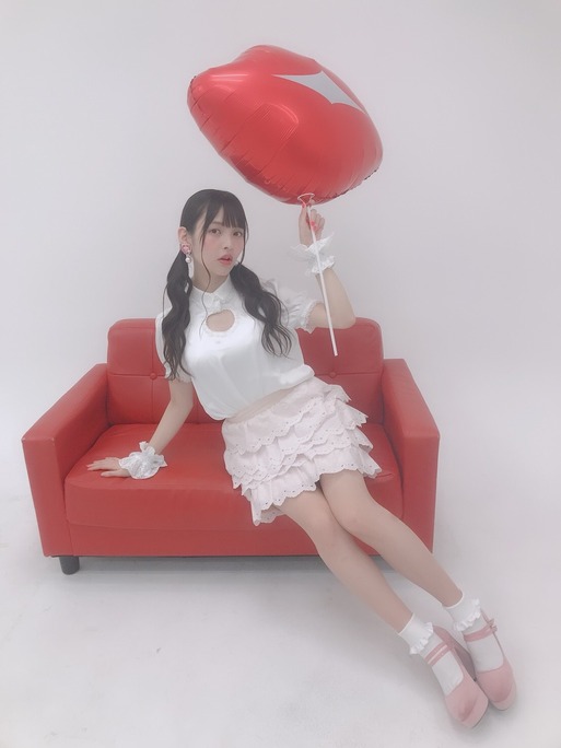 sumire_uesaka-190406_a02