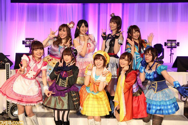 青木瑠璃子 イベントでギター演奏を披露 動画あり 声優メモ帳