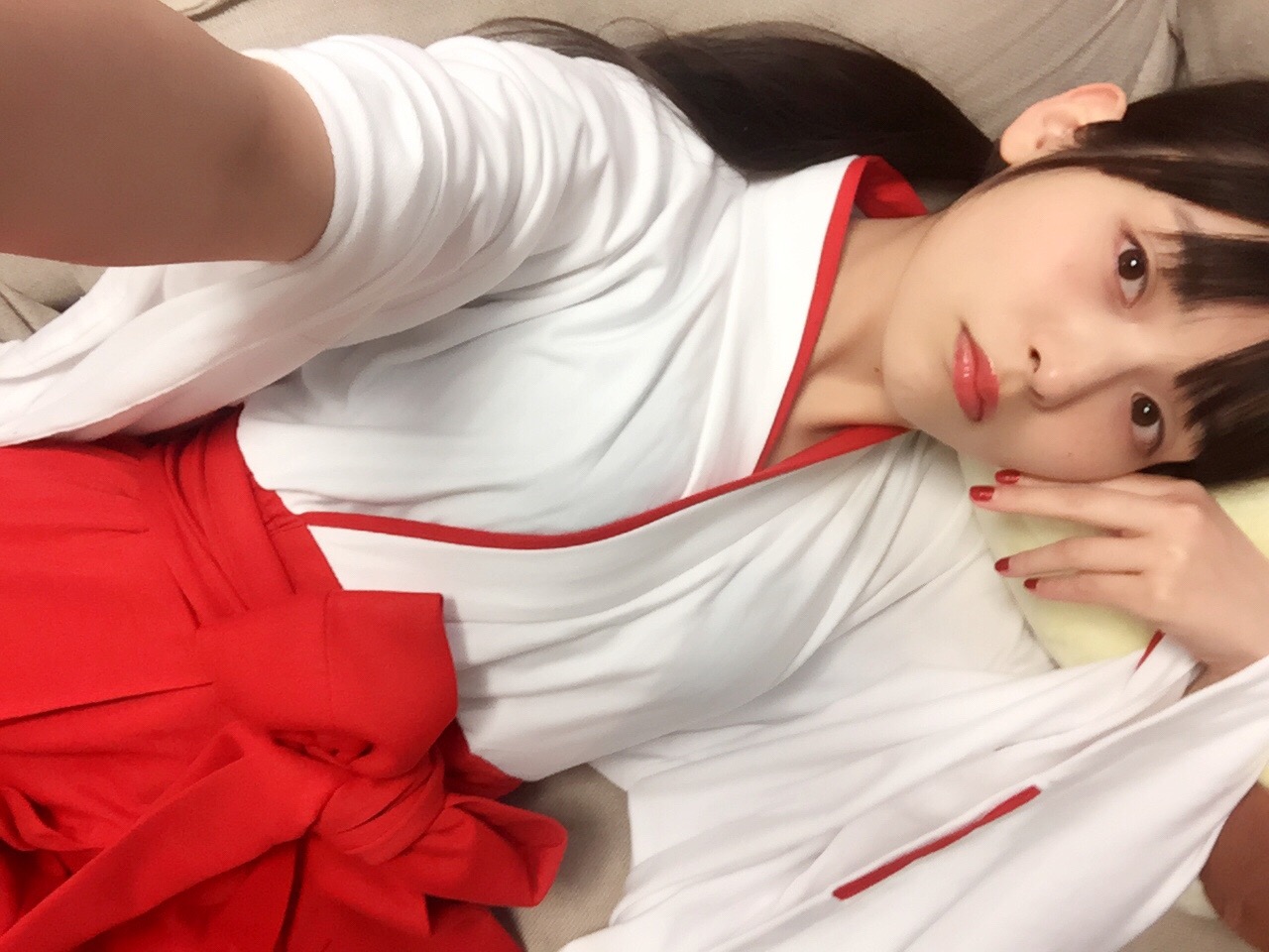 上坂すみれ 巫女服ルームウェア 声優メモ帳 上坂すみれ 巫女服ルームウェア 声優メモ帳