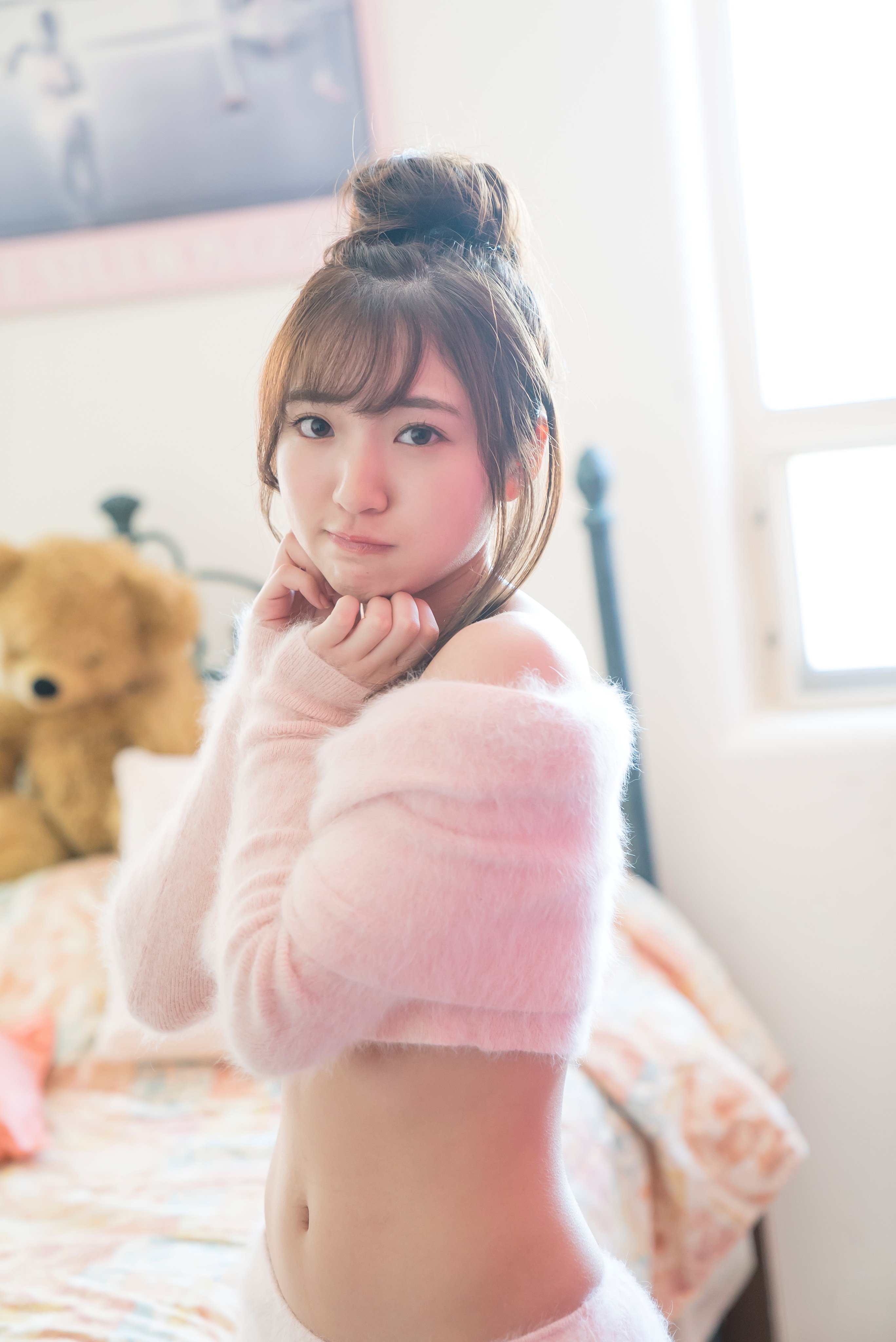 豊田萌絵 1st写真集 More が7月26日に発売決定 水着姿の先行カットが公開 声優メモ帳