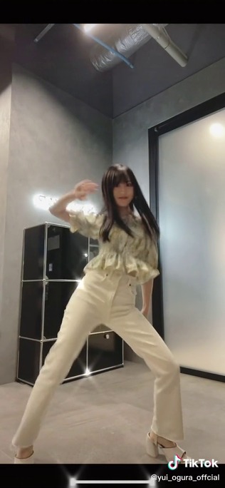 小倉唯_220722_03