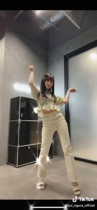 小倉唯_220722_06