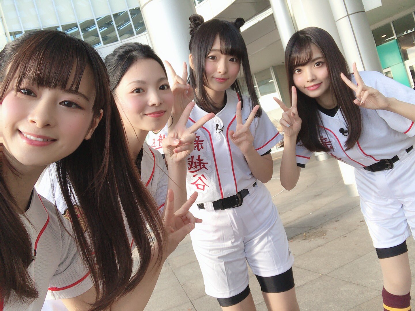 前田佳織里 天野聡美 白城なお 北川里奈 永野愛理 橋本鞠衣 Tvアニメ 球詠 の動画企画が配信中 ゲスト講師に古田敦也氏が出演 声優メモ帳 前田佳織里 天野聡美 白城なお 北川里奈 永野愛理 橋本鞠衣 Tvアニメ 球詠 の動画企画が配信中 ゲスト講師に古田敦也氏が出演 声優メモ帳