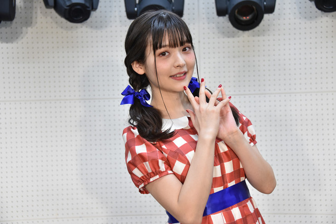 USQ_3911_fixw_730_hq