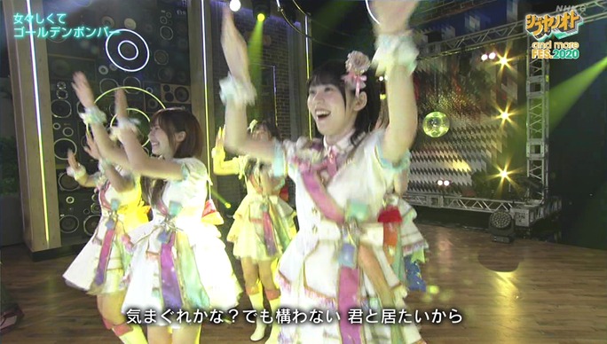 大橋彩香_中島由貴_高田憂希_青木志貴_長江里加_201012_72