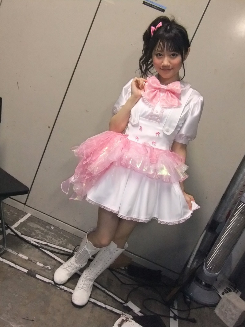 小倉唯 ライブの衣装を紹介する唯ちゃんが可愛い件について 声優メモ帳