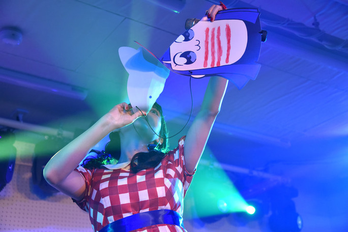 USQ_3795_fixw_730_hq