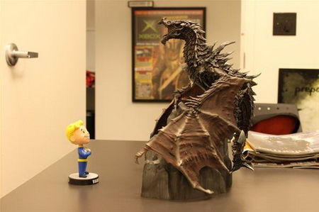 The-Elder-Scrolls-V-Skyrim-Alduin-Statue-1041428_resize