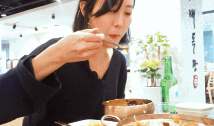 ezgif.com-gif-maker - 2022-01-12T234211.890