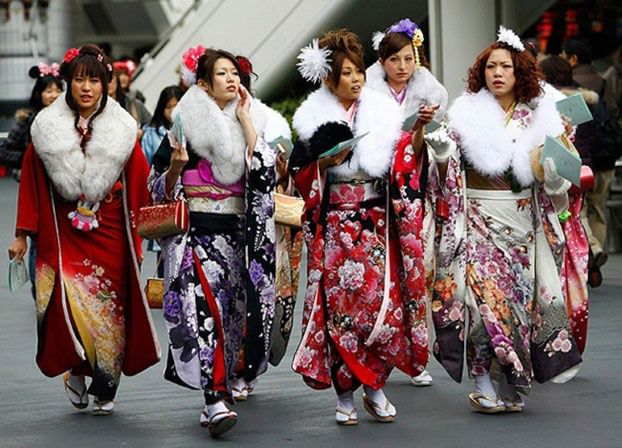 海外の反応 日本の着物を着た伝統的な成人式の風景が海外のサイトで紹介される 世界の憂鬱 海外 韓国の反応 海外の反応 日本の着物を着た伝統的な成人式の風景が海外のサイトで紹介される 世界の憂鬱 海外 韓国の反応