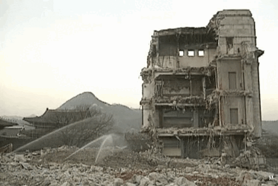 韓国人 朝鮮総督府の建物は何故移転されなかったのか その理由がコチラ 爆破撤去されてスッキリしましたね 韓国の反応 ろいアンテナ