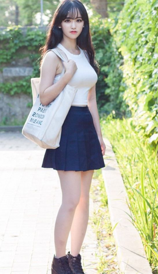 韓国の女子大生ファッション