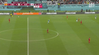 ezgif.com-gif-maker (28)