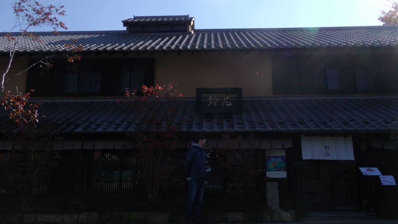 水戸岡鋭治さんがデザインした小布施町 鈴花 がすごい 井上貴至の 地域づくりは楽しい 水戸岡鋭治さんがデザインした小布施町 鈴花 がすごい 井上貴至の 地域づくりは楽しい