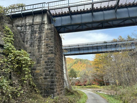 5e0a9a50-6ab9-46d4-9c64-d177d6b63451