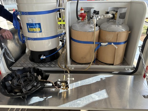 ec562ee2-a375-4f41-95a2-1f20676c3ff4