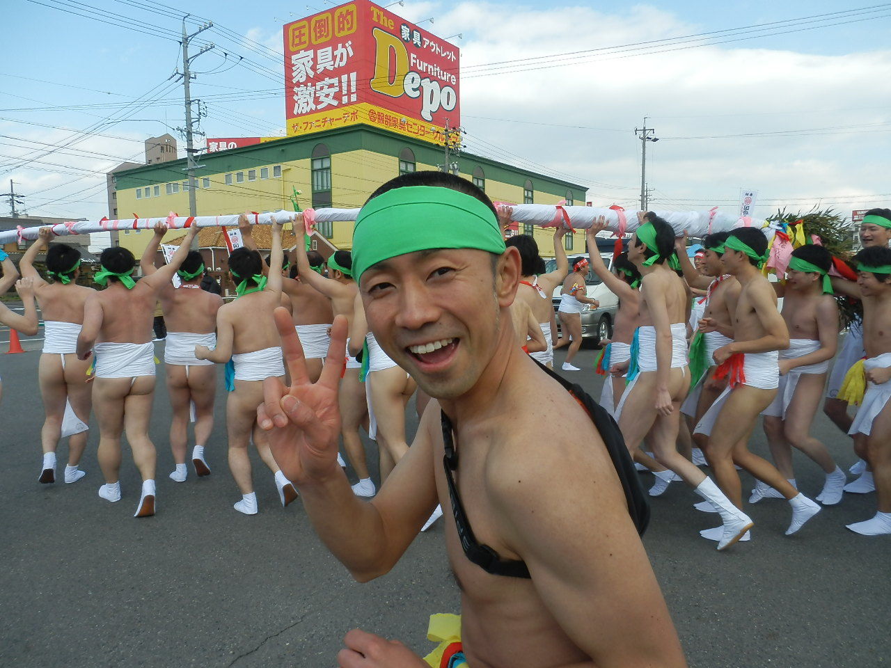 国府宮はだか祭 お祭り官僚の血が騒ぐ 井上貴至の 地域づくりは楽しい 国府宮はだか祭 お祭り官僚の血が騒ぐ 井上貴至の 地域づくりは楽しい