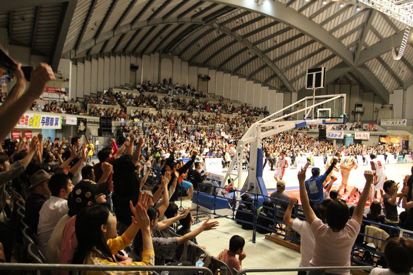 大塚泰造さん 琉球ゴールデンキングス創設者 プロスポーツの概念を変えた方 井上貴至の 地域づくりは楽しい