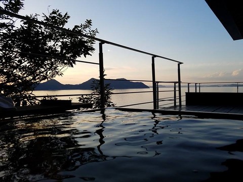 18944541_1569628953075380_668081578_n