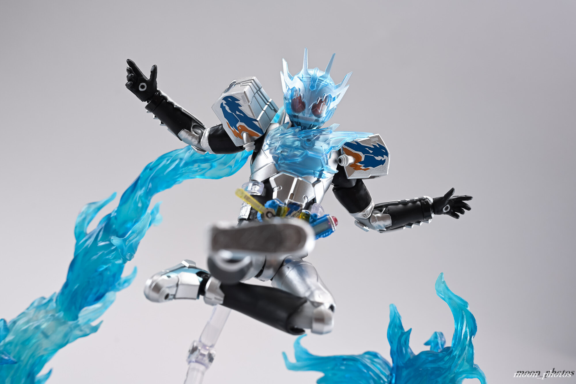 レビュー】S.H.Figuarts 仮面ライダークローズチャージ : フィギュア